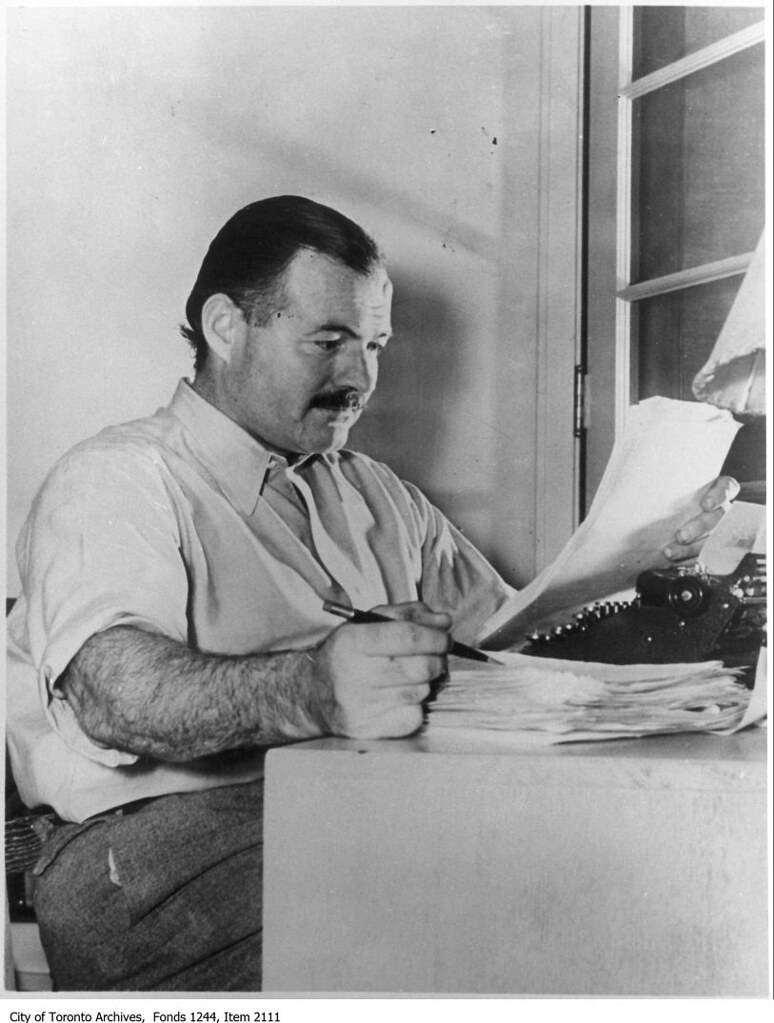 Ernest Hemingway picture Biography- Ernest Hemingway Quotes